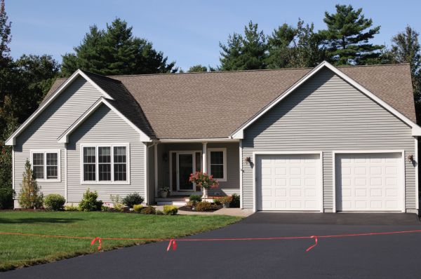 Residential Driveway Sealcoating in Marana