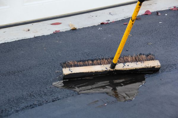 Road Sealing in Marana