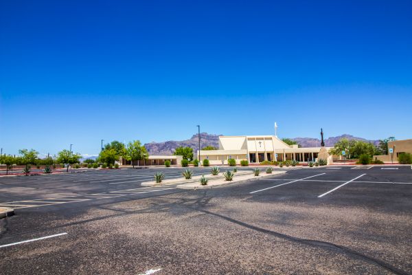 Parking Lot Crack Filling in Marana
